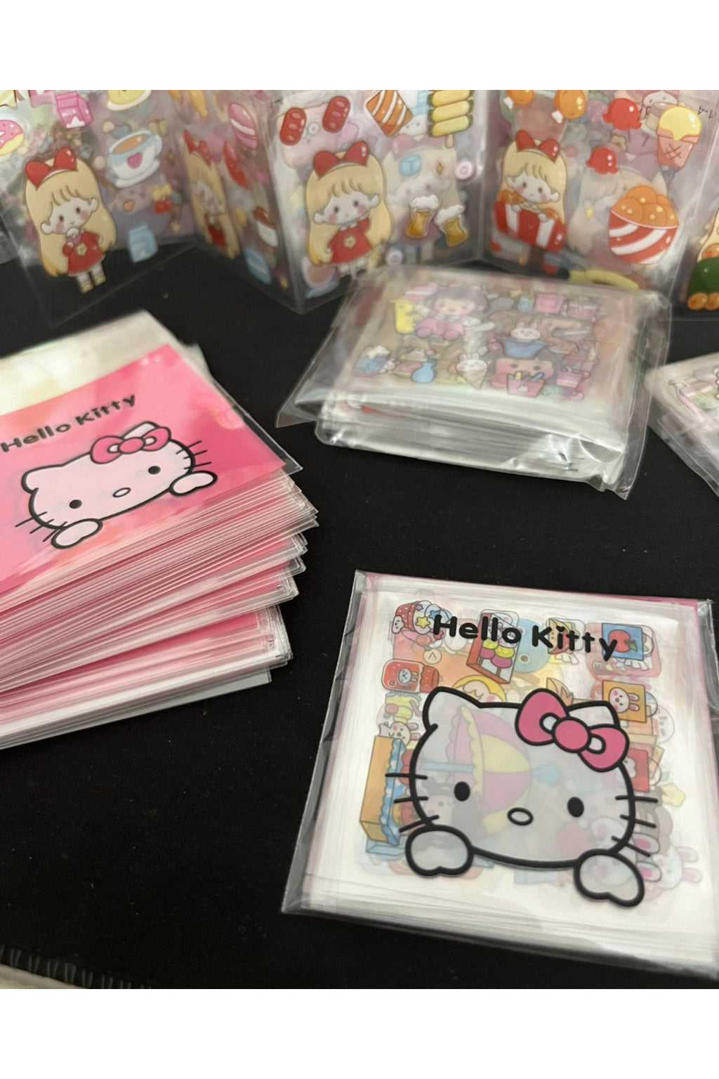 20 Adet Kare Sticker Set Karışık Şekilli Hello Kitty Kuromi Sanrio Poşetli Mini Bant Hediyeli - 3